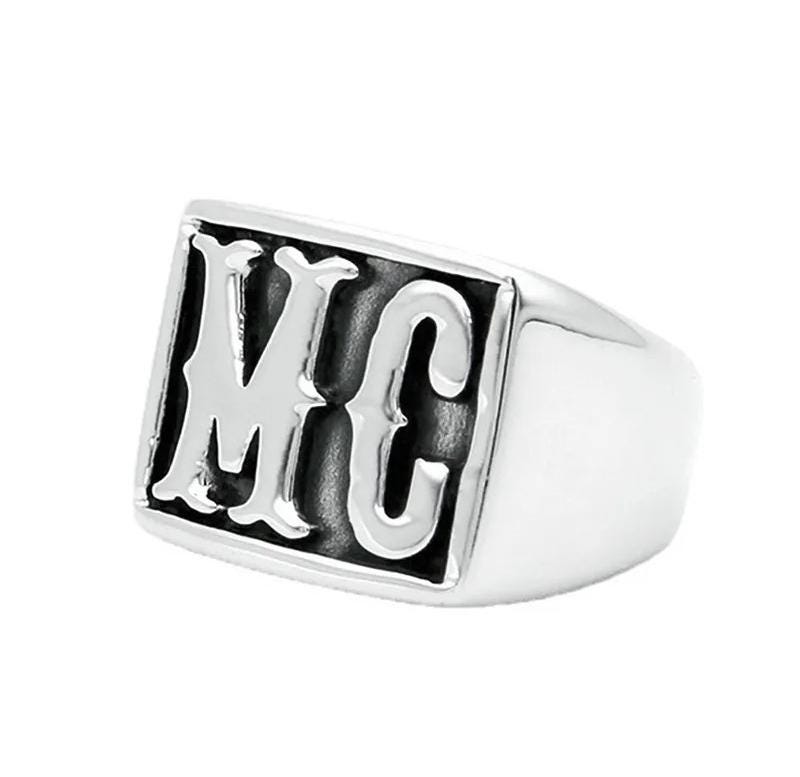 Mens Biker Rings HD MC Biker Motorcycle Mens Rings Gifts for Him Punk Alternative Motorcycle Rings for Men Jewelry Fast Free Shipping mens fashion rings rings for him gifts for biker rocker high quality biker ring variety motorcycle club style biker moto motobike mc club hells angels mens bands rings for him sterling silver titanium thick bands large size rings gold dark silver black silver harley davidson motor company hd harley biker sons of anarchy low rider dyna harley davidson gifts for him