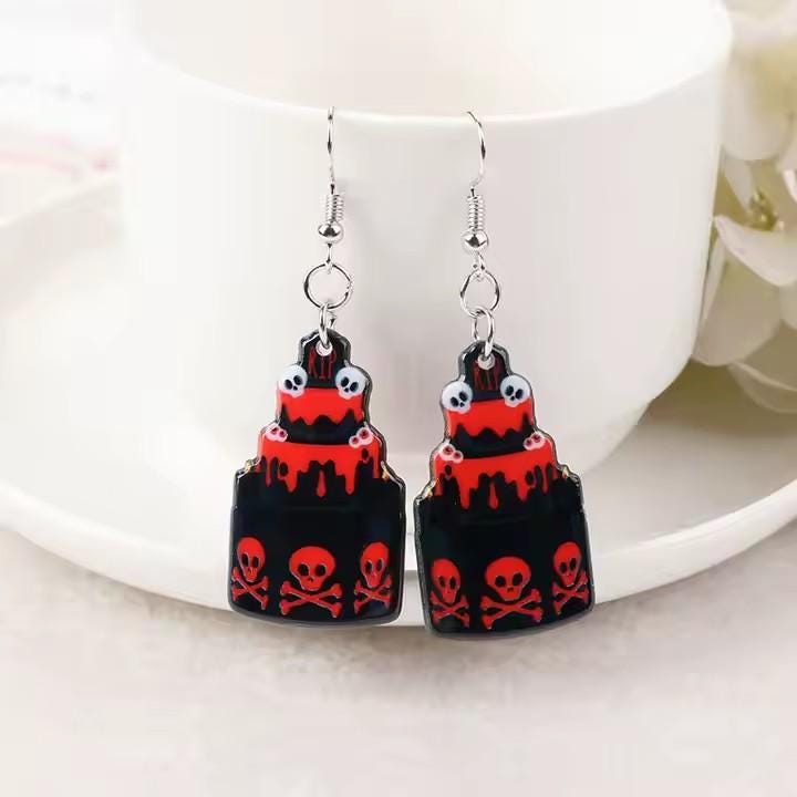 Gothic Skull Jewelry Black Dangle Vampire Design Metal Hook Alternative Accessory for Goth Baker Gift for Halloween Horror Fan Dark Jewelry