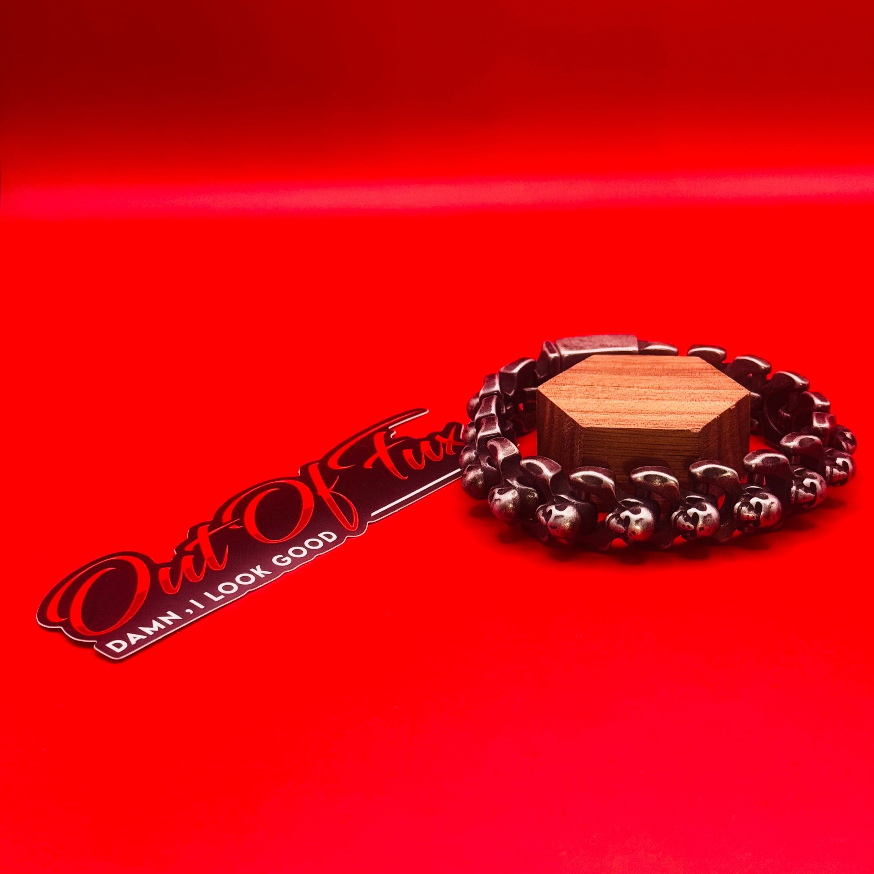 mens high quality bracelet with skulls biker jewelry geniune titanium 